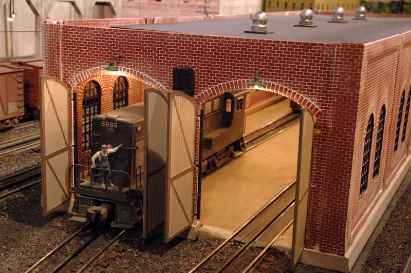FS10 in Enginehouse